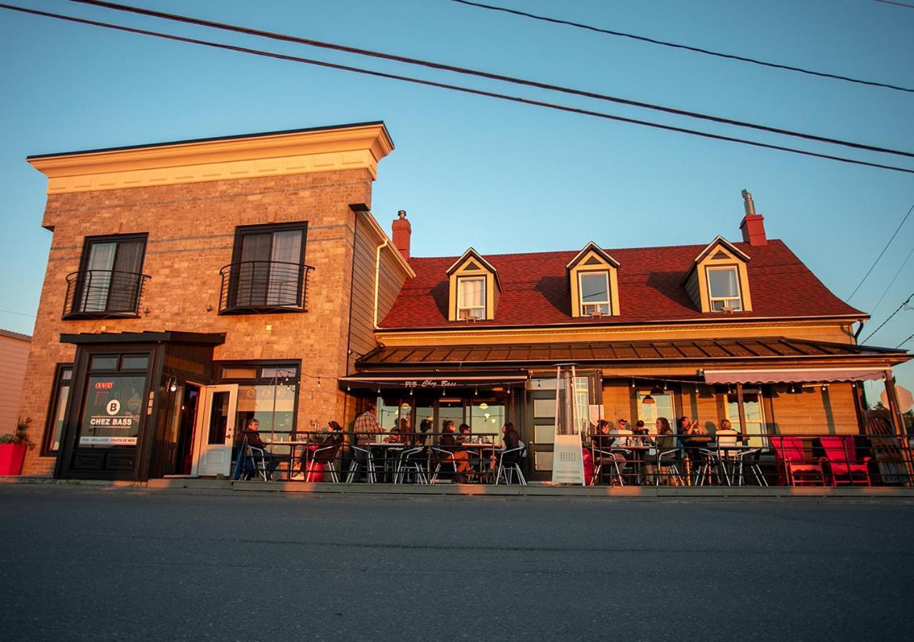 Le Littoral Bistro Gourmand Et Auberge Hotel Sainte Anne des Monts Luaran gambar